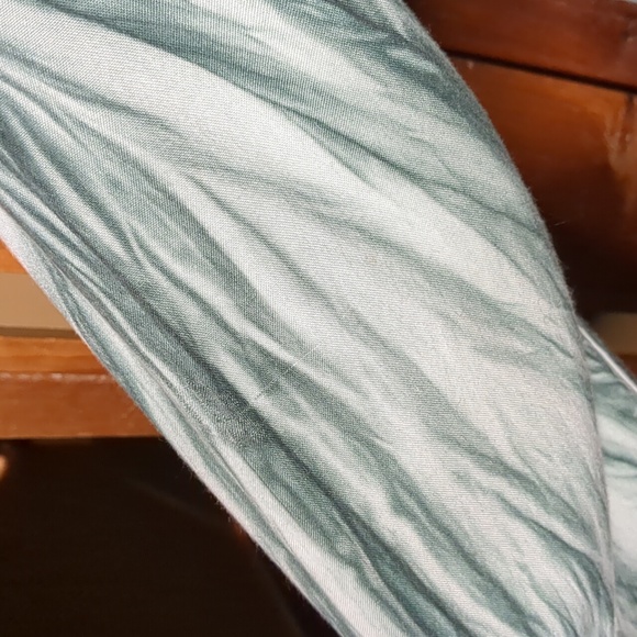 100 rayon embroidered double dyed 3/4 length sleeve mother of pearl button tunic - Picture 3 of 15